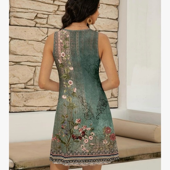 Floral Green Sleeveless Dress. Gorgeous. NEW With Tags! - Picture 5 of 5